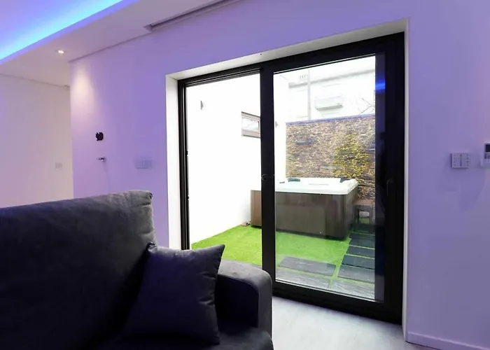 Dainty House Villa *