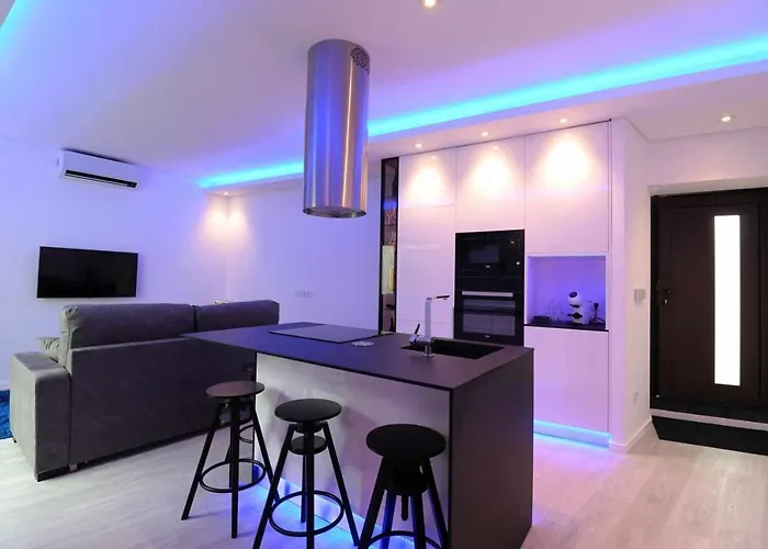 Dainty House Villa *