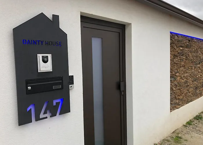 Dainty House * Ovar